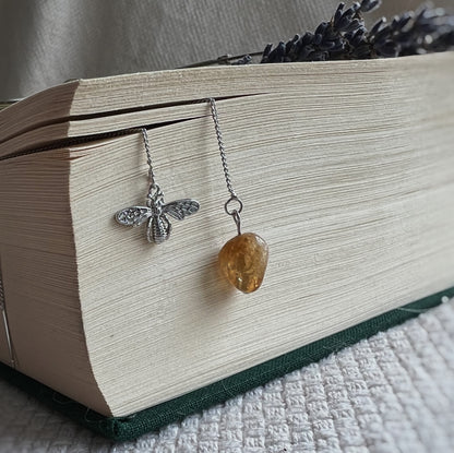 AMBRA - Asymmetrische Fädelohrringe