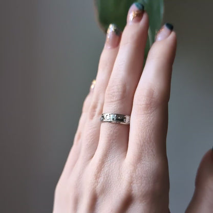 STELLA ✦ Größenverstellbarer Ring