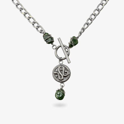 BASILISKA - Kette mit Schlangen-Coin und Diopsid, Edelsteinkette mit Schlangen