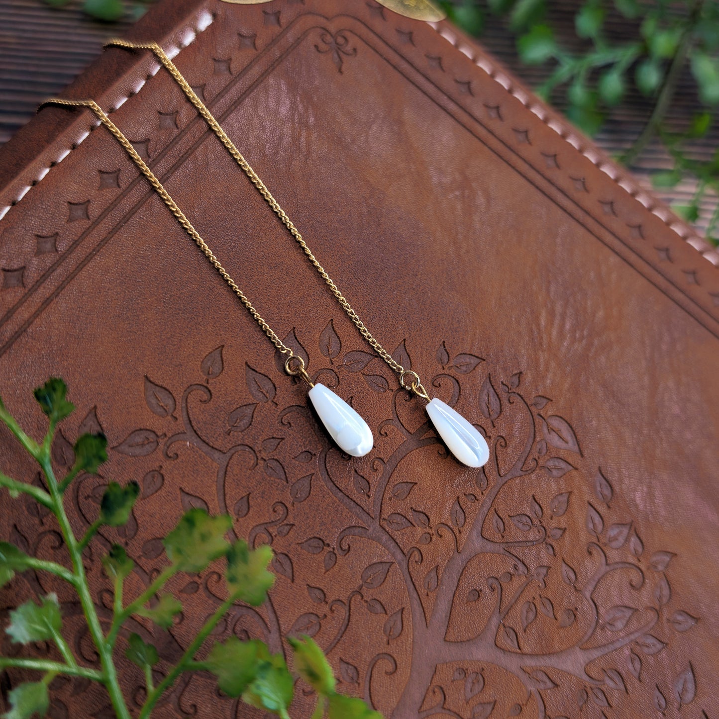 AERIN - Fädelohrringe